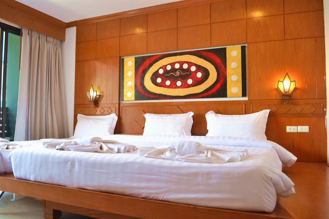 New Life Phuket Classic Patong Extérieur photo