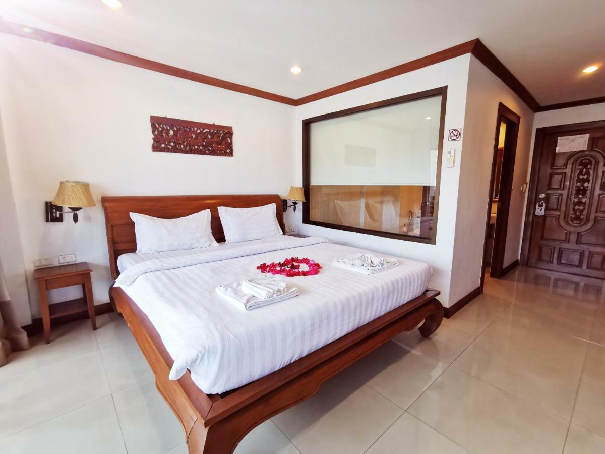New Life Phuket Classic Patong Extérieur photo