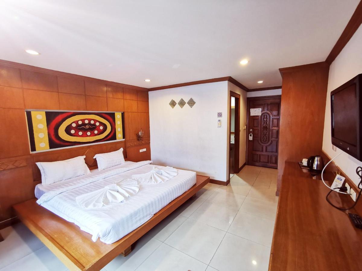 New Life Phuket Classic Patong Extérieur photo